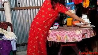 Desi bhabhi dinning table fuck in her boyfriend ( Official Video By Localsex31)